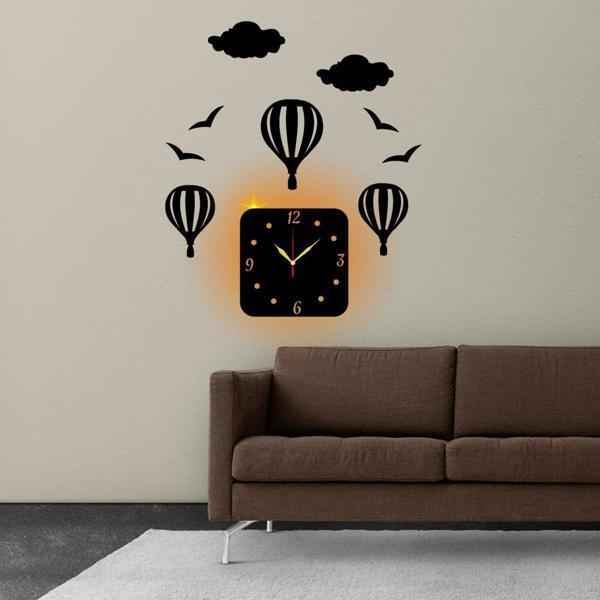 Hot Air Balloons Design Square Analogue Wall Clock