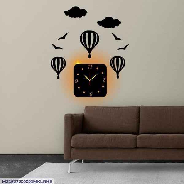 Hot Air Balloons Design Square Analogue Wall Clock